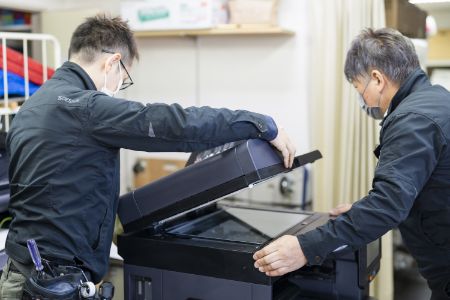 気配りをできた電話対応や販売以外にも、アフターフォロー・メンテナンスお任せを。